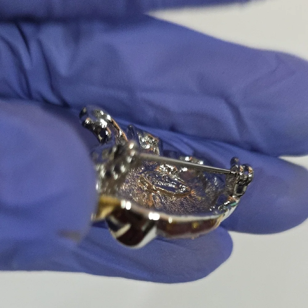 Gold Elephant Brooch with Crown – Regal Animal Pin Jewelry, Gift for Collectors